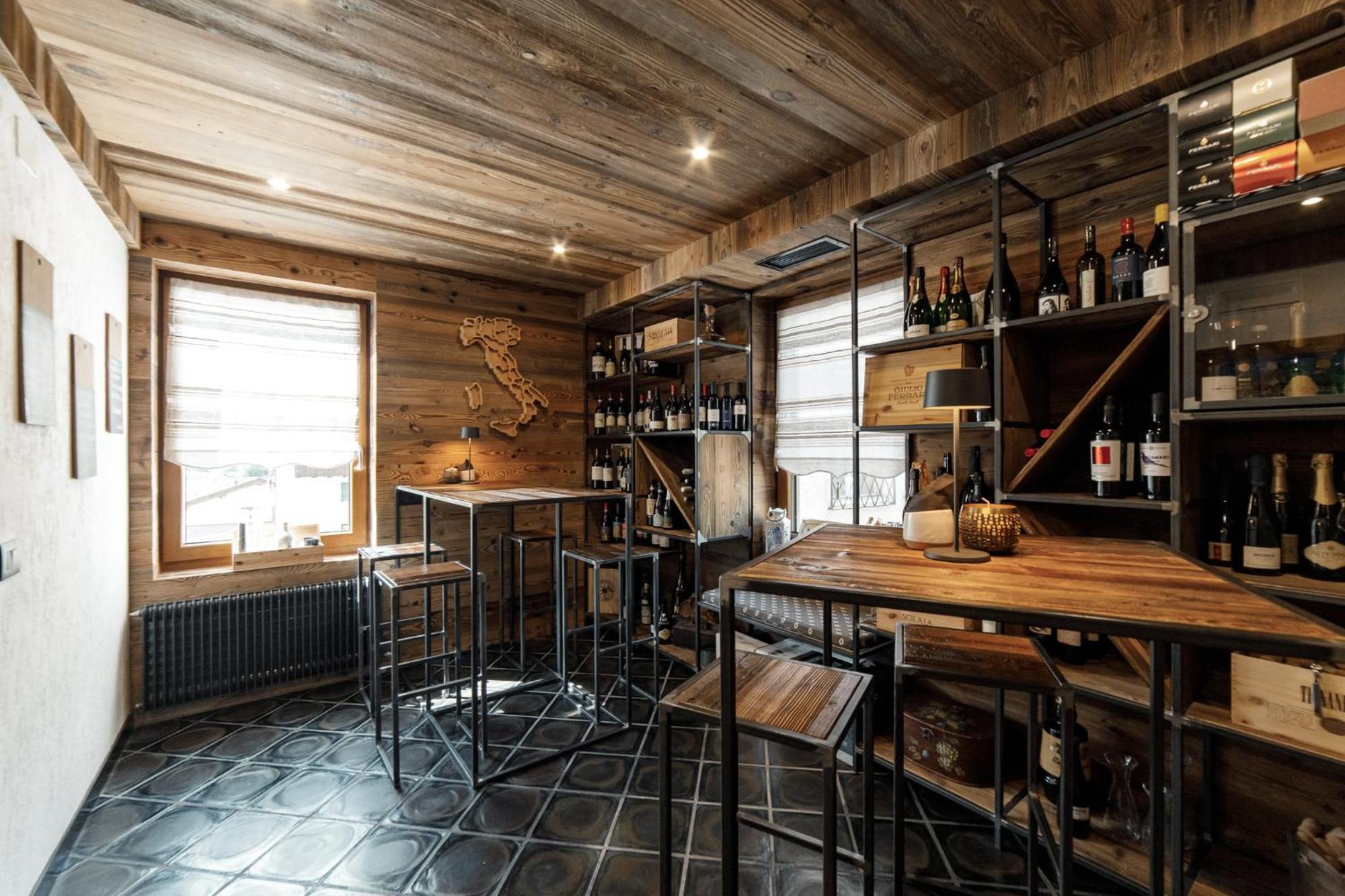 Hotel Al Bivio - Pizzeria, Pool & Sauna 이메르 외부 사진