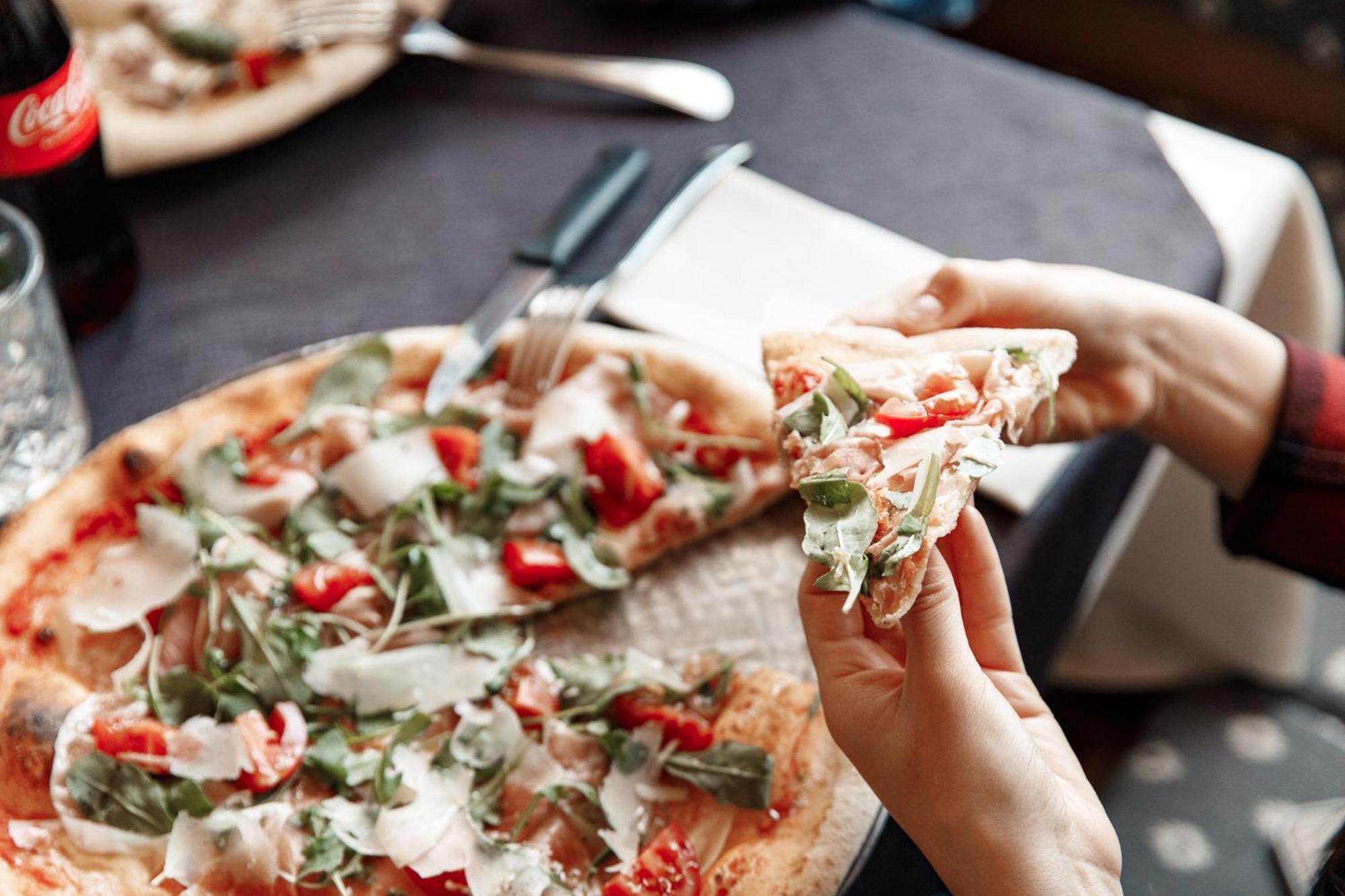 Hotel Al Bivio - Pizzeria, Pool & Sauna 이메르 외부 사진